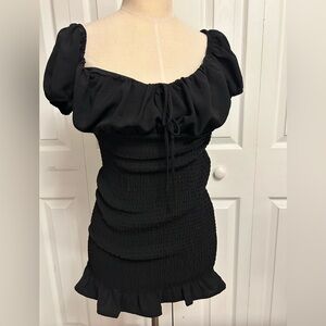 Love Tree Small Dress Black Textured Crinkle Milkmaid Puff Sleeve Mini